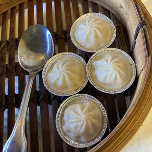 Soup dumplings