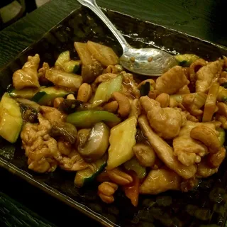 Cashew Chicken