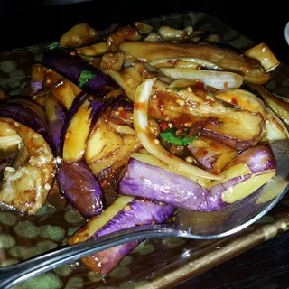 Eggplant in Spicy Garlic Sauce