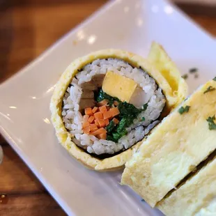 Egg kimbap