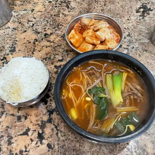 7. Spicy Beef Soup with Vegetable
