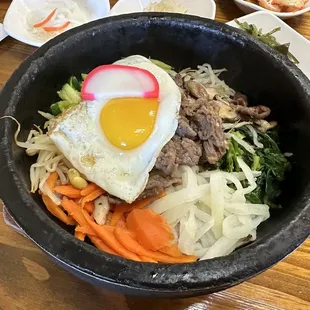 Stone pot bi bim bap