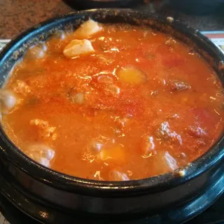 T4. Kimchi & Beef Tofu Soup