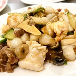 Sauted Three Seas Delicacies