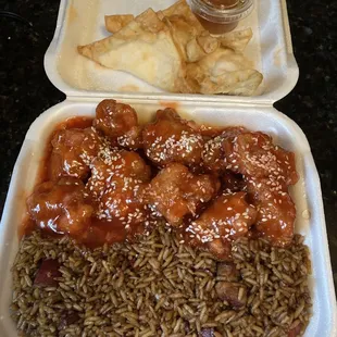 Lunch special - Sesame Chicken, Pork Fried Rice, Crab Rangoon