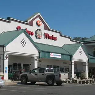 This store is a gem in the quaint little town of Copperopolis!