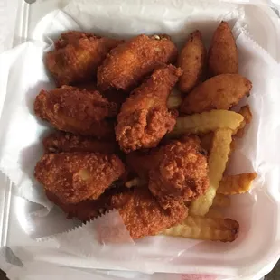 10 piece chicken wings w/ fries &amp; hushpuppies