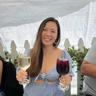 Tina L.