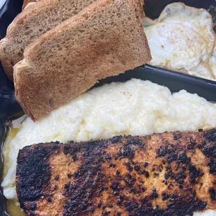 I ordered salmon &amp; grits with eggs over medium