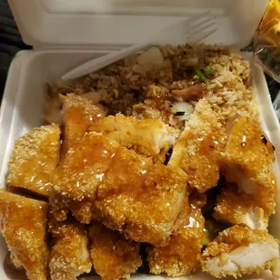Sesame chicken, big portions.