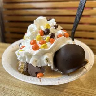 an ice cream sundae