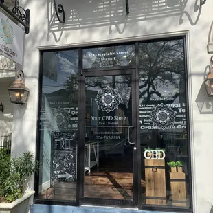 Exterior from Magazine Street