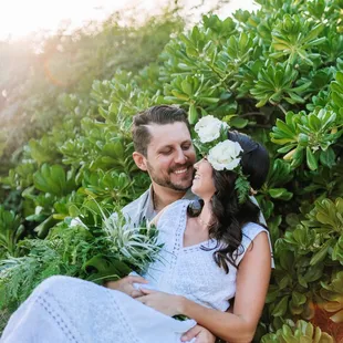 Kira &amp; Zach Stylized Engagement Shoot