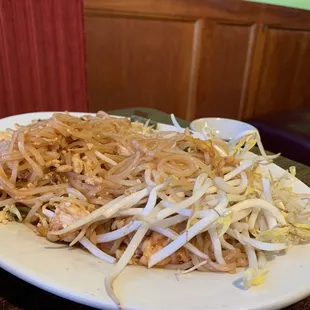 Pad Thai Noodle chicken