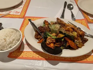 Hunan Inn Restaurant