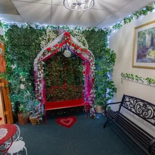 Rosebench Garden chapel in Kansas City, Missouri Northland