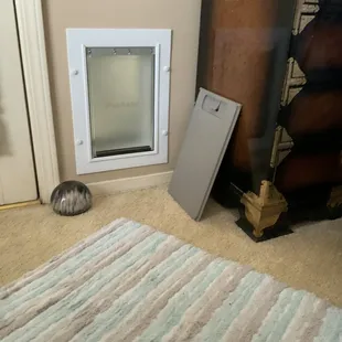 Outside wall goggle door