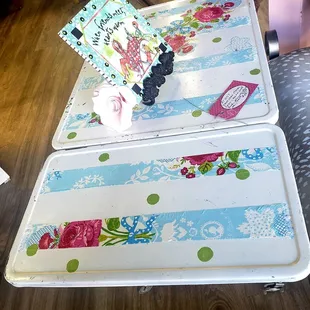 Decorative crafty little table