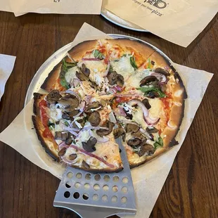 GF and vegan cheese pizza