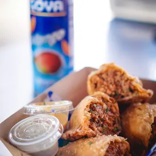 "The New Yorker" and "The Latina" best couple in history!