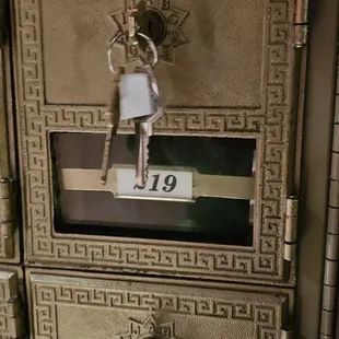 They have a mail theme throughout. You can even buy a bottle and they&apos;ll keep it for you in your own box.