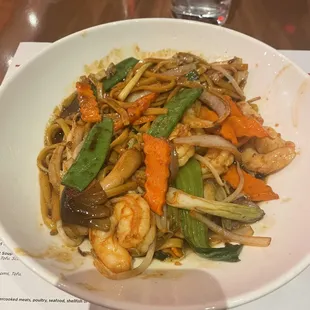 noodles, noodle soup, ramen, ramen and noodles, food, noodle dish