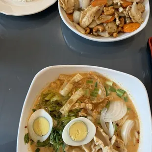 Chicken Khao Soi