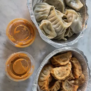 Veggie steam momo and Veggie fried momo