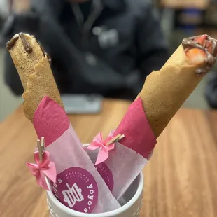 Marquesitas  Nutella &amp; banana  y Nutella &amp; strawberries