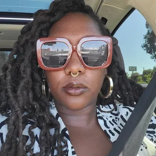 Ajhana D.