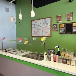 Inside Yoyogurt