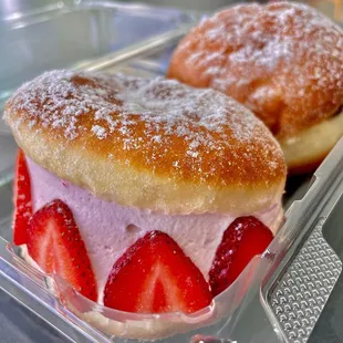 Strawberry Cream