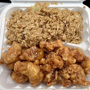 Sesame Chicken Lunch Combo