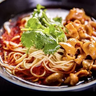 Signature Braised Pork Intestine Noodles  红烧肥肠面
