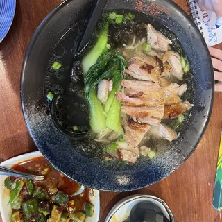 N10. Chicken Leg Noddle Soup