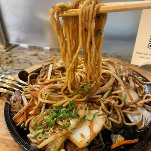 noodle soup, ramen, noodle dish, noodles, ramen and noodles, food