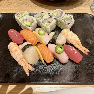 Sushi Deluxe