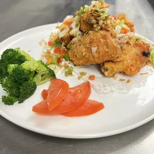 Salt &amp; Pepper Chicken Wings