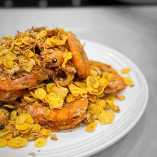 Cereal Shrimp | @whaevaeats