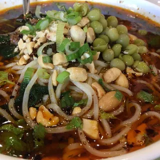 Chongqing Style Spicy Noodle