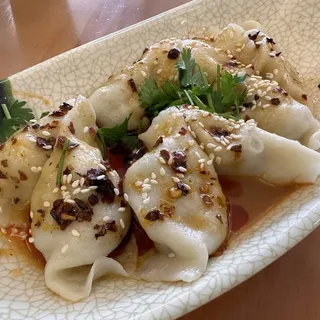 8 Piece Napa Cabbage & Pork