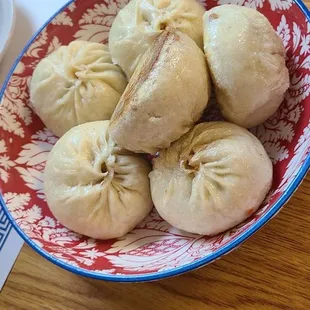 Fried pork Baozi