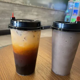Thai Milk Tea and Oreo smoothie