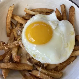 Yuca Poutine