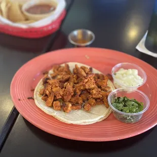 Delicious de constructed al pastor taco