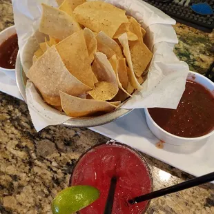 Chips, salsa and strawberry margarita