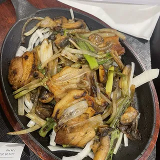 Kimchi Bibimguksu & Pork Belly / &