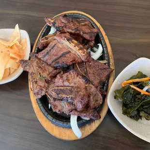 Galbi &amp; banchan