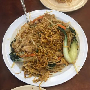 Chicken Chow Mien Noodles
