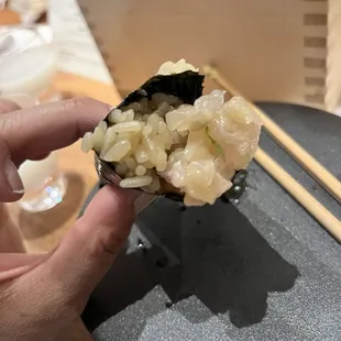 Yellowtail Hand Roll